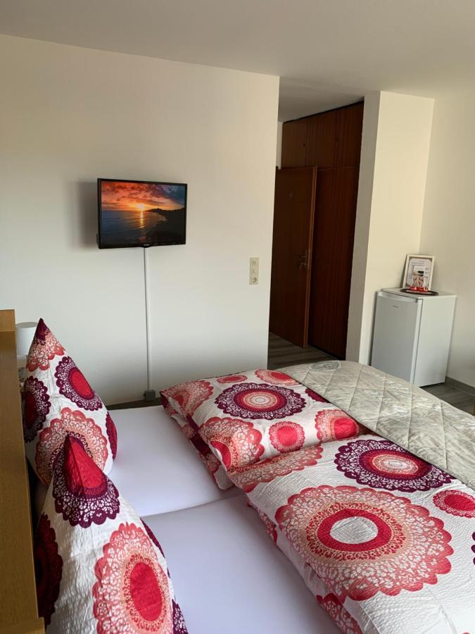 Bed and Breakfast Vina Am Ring Mannebach  Zewnętrze zdjęcie