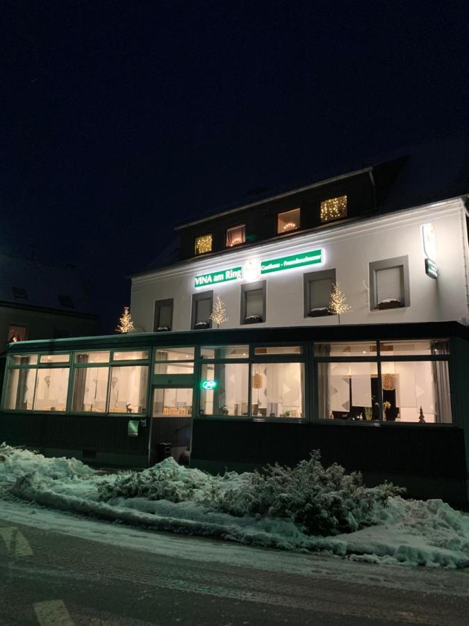 Bed and Breakfast Vina Am Ring Mannebach  Zewnętrze zdjęcie