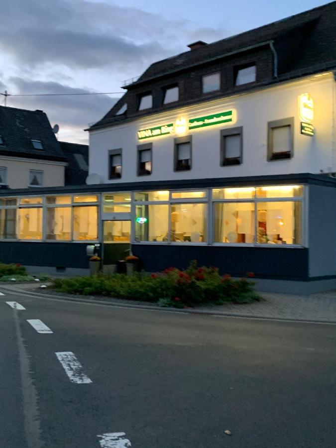 Bed and Breakfast Vina Am Ring Mannebach  Zewnętrze zdjęcie